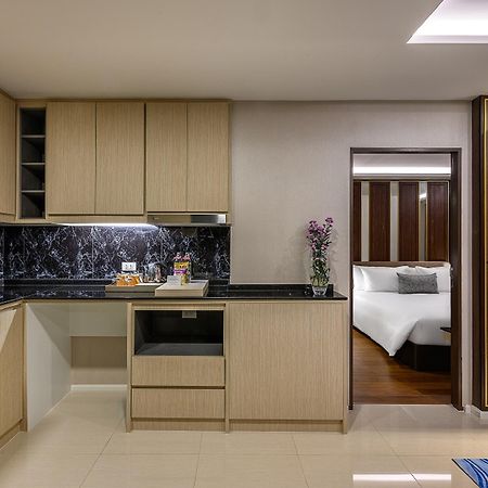 Mida Grande Resort Phuket Esterno foto