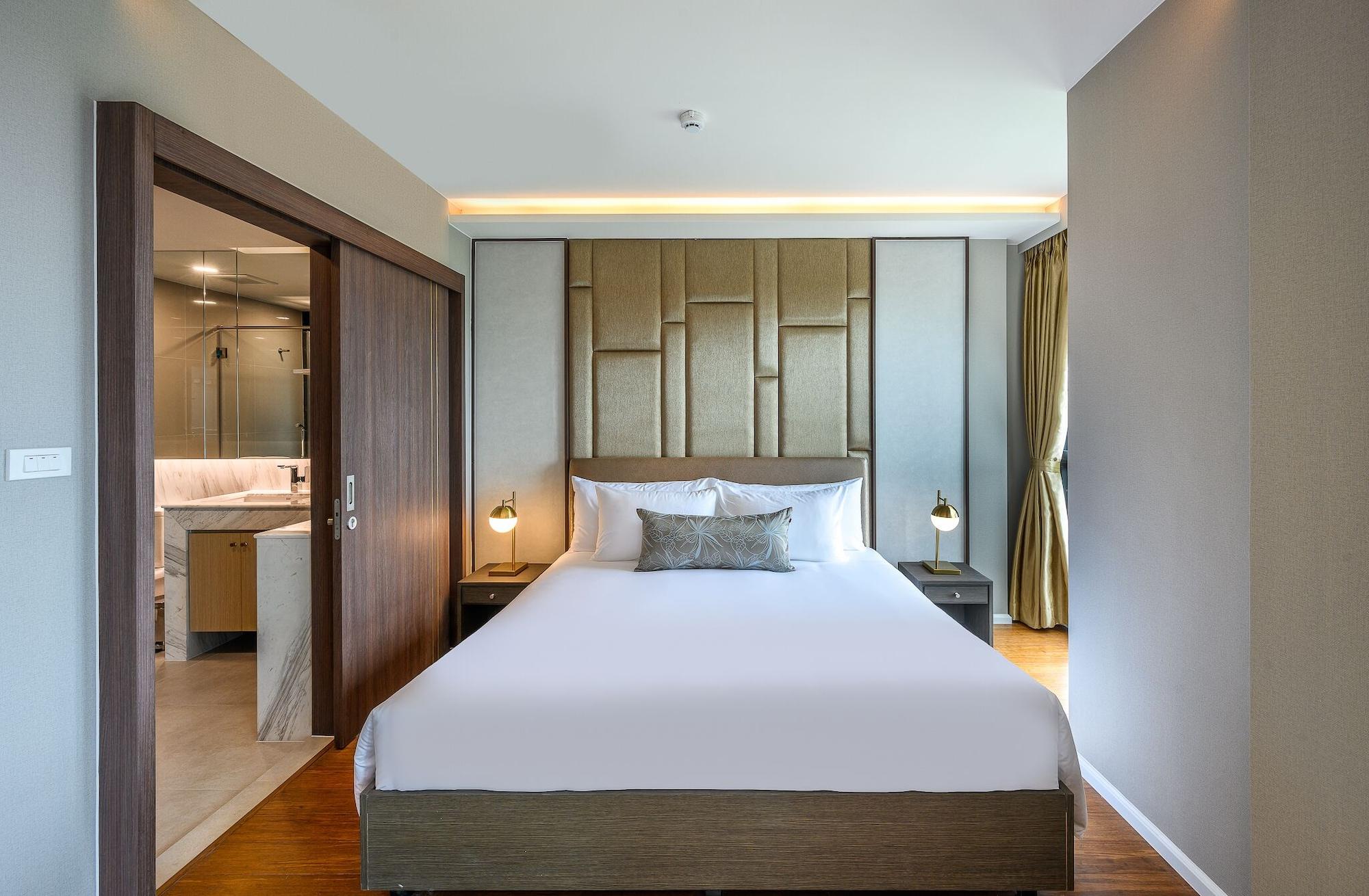 Mida Grande Resort Phuket Esterno foto
