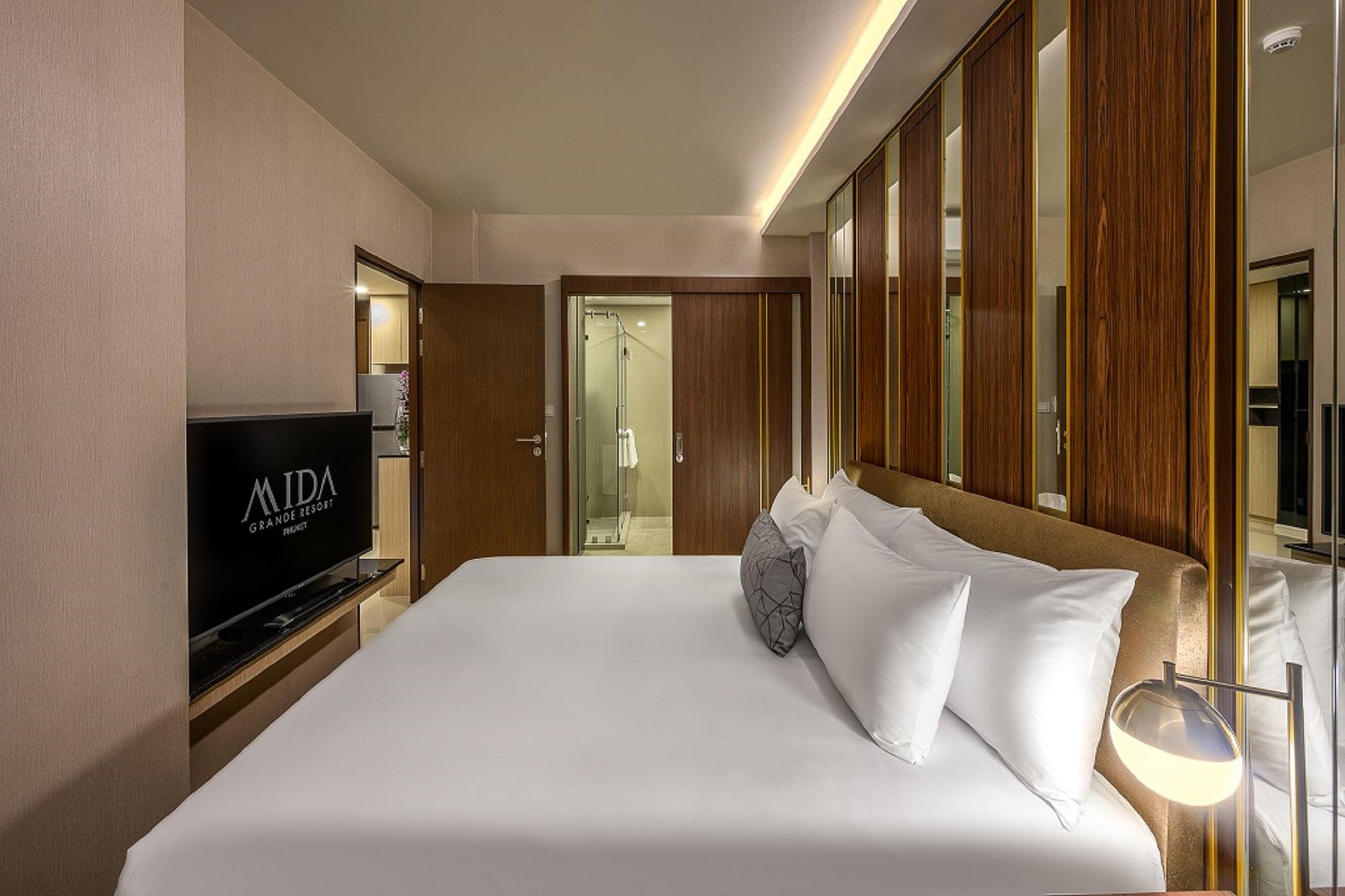 Mida Grande Resort Phuket Esterno foto