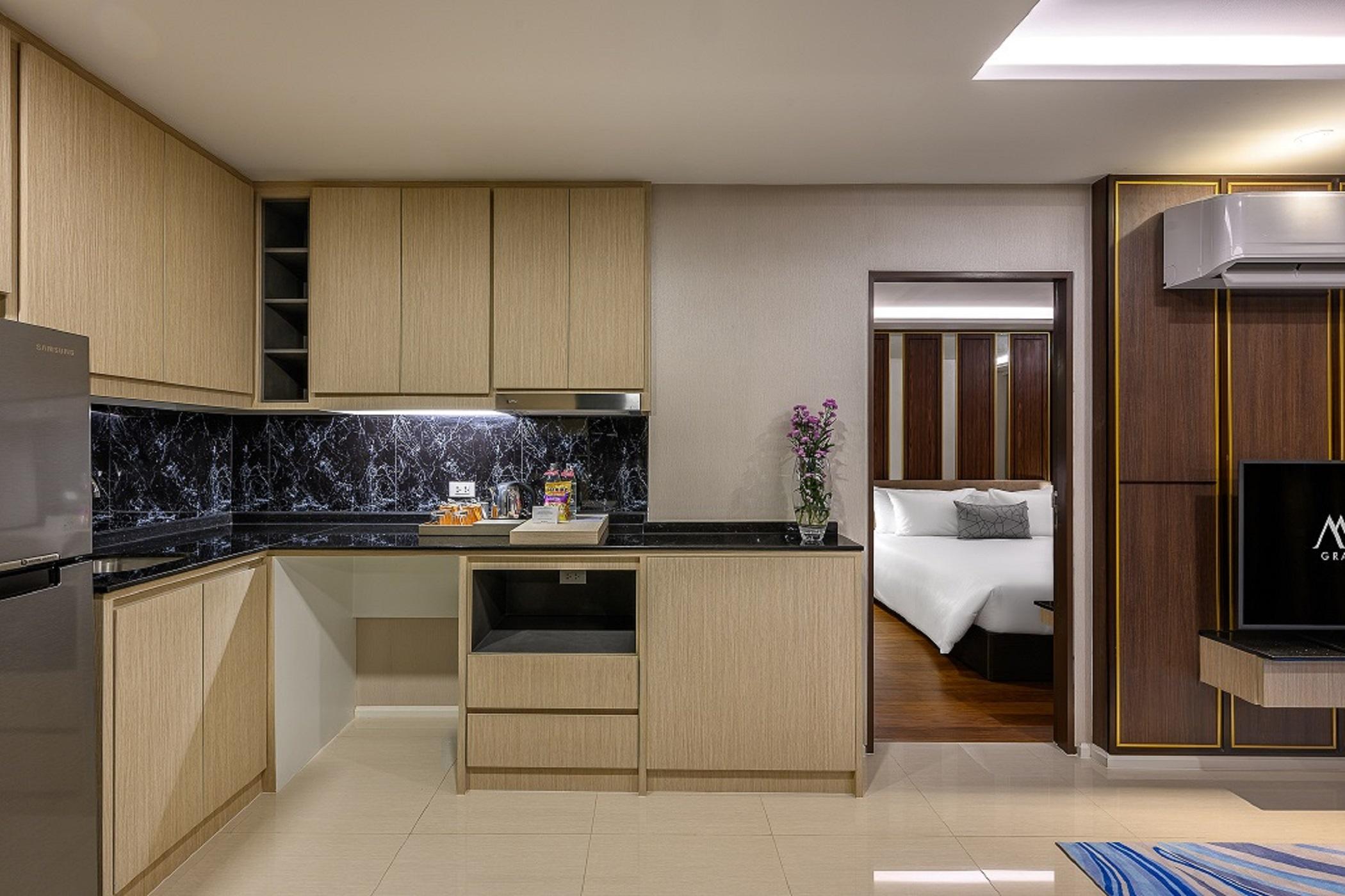 Mida Grande Resort Phuket Esterno foto
